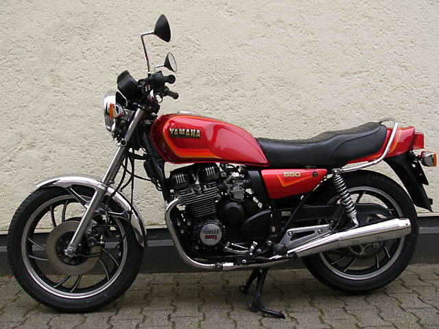 xj550-02.jpg